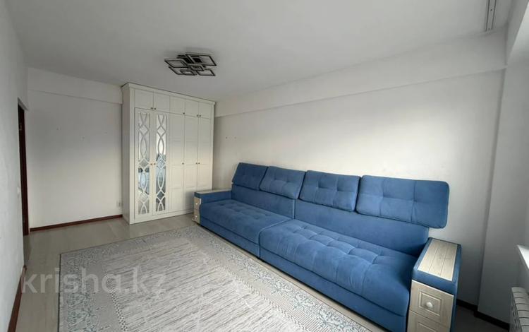 2-бөлмелі пәтер · 60 м² · 5/5 қабат, Болашак 45, бағасы: 180 000 ₸ в Талдыкоргане, мкр Болашак — фото 4
