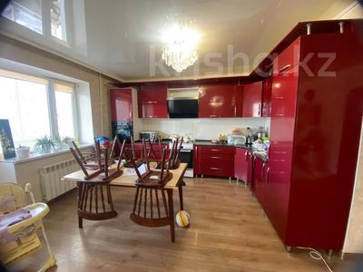 5-комнатная квартира · 170 м² · 3/6 этаж, мкр Жилгородок, проспект Мира за 36 млн 〒 в Актобе