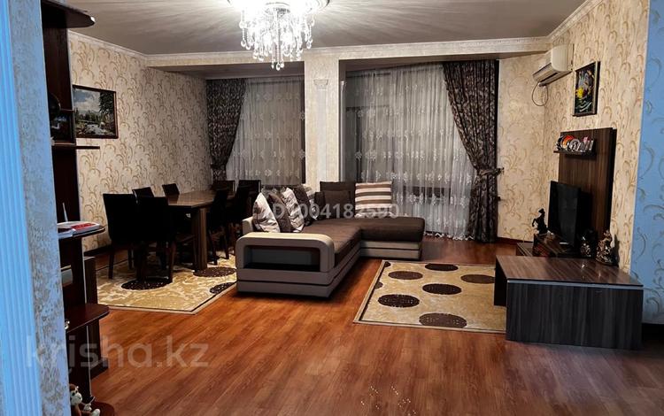 4-бөлмелі пәтер · 120 м² · 3/7 қабат, Атшабар 1 — Толе би-Желтоксан, бағасы: 300 000 ₸ в Таразе — фото 2