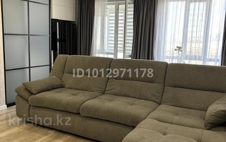 2-бөлмелі пәтер · 78 м² · 11/13 қабат, Макатаева 127/11 — Шарипова, бағасы: 550 000 ₸ в Алматы, Алмалинский р-н — фото 2