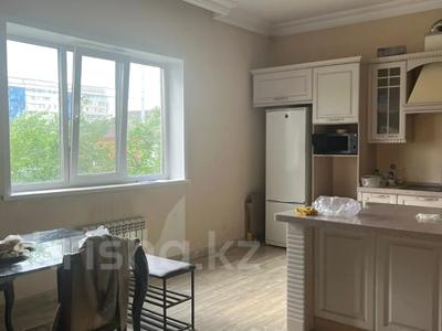 Жеке үй · 5 бөлме · 446.7 м² · 10 жүзд., Дегерес 2, бағасы: 130 млн ₸ в Астане