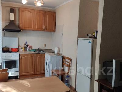 2-бөлмелі пәтер · 38 м² · 2/5 қабат, 2 ш/а., Бр Жубановых, бағасы: 11.7 млн ₸ в Актобе, мкр 8