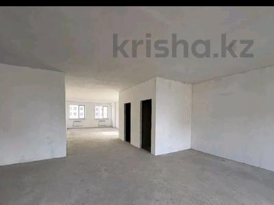 4-комнатная квартира · 131.7 м² · 7/10 этаж, Абая 26, 26/1, 26/2, 26/3 за 33.5 млн ₸ в Атырау