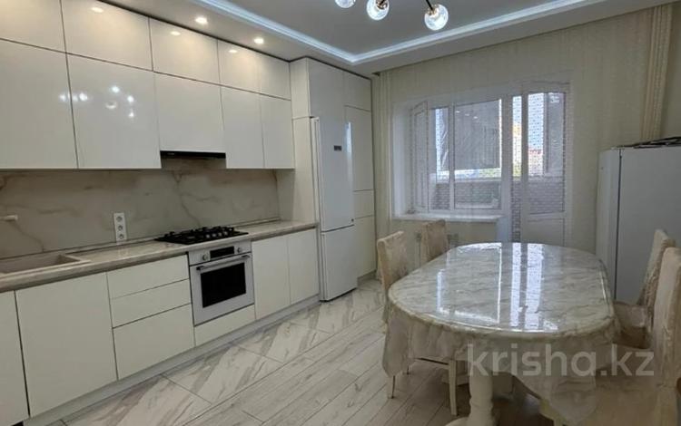 3-комнатная квартира · 109.5 м² · 2/9 этаж, мкр. Алтын орда за 47.5 млн ₸ в Актобе — фото 4