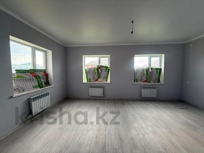 Жеке үй · 4 бөлме · 131.4 м² · 10 жүзд., Жаңақоныс-2, Жанаконыс 2 241, бағасы: 24 млн ₸ в Актобе, жилой массив Жанаконыс-2