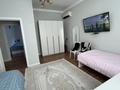 Отдельный дом · 4 комнаты · 178.2 м² · 140 сот., мкр Оркен, Проезд 1 6 — Рядом школа-гимназия 35, магазин Шоколад за 39 млн ₸ в Атырау — фото 18