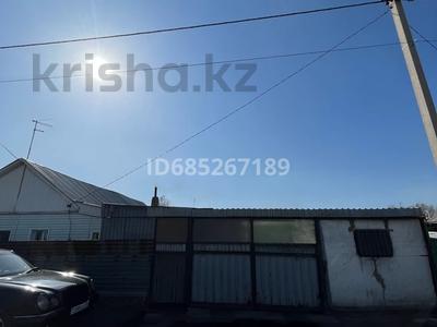 Продажа домов и дачи в Карагандинской обл.: Отдельный дом · 4 комнаты · 80 м² · 3.5 сот., 1-й квартал, 1-й квартал 86 за 20 млн 〒 Отдельный дом · 4 комнаты · 80 м² · 3.5 сот., 1-й квартал, 1-й квартал 86 за 20 млн 〒 в Караганде, Алихана Бокейханова р-н