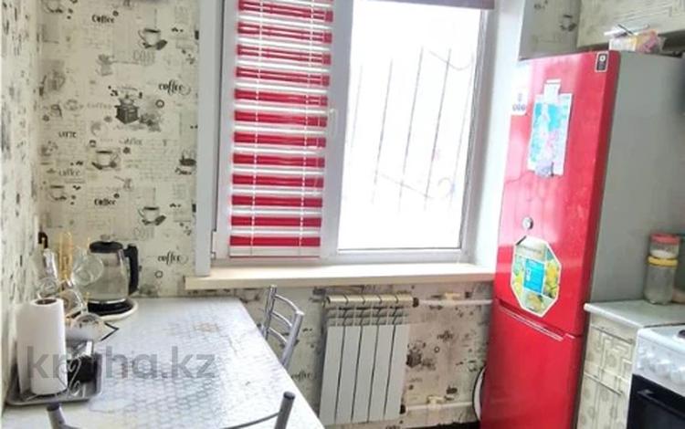 2-комнатная квартира · 44 м² · 2/5 этаж, Майкудук, 12й микрорайон за 11.5 млн ₸ в Караганде, Алихана Бокейханова р-н — фото 8