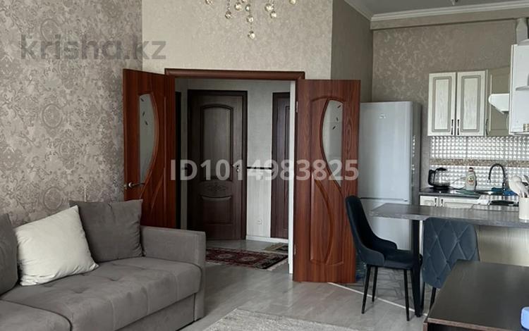 2-бөлмелі пәтер · 43.4 м² · 3/13 қабат, Брусиловского 5, бағасы: 26 млн ₸ в Астане, р-н Байконур — фото 2