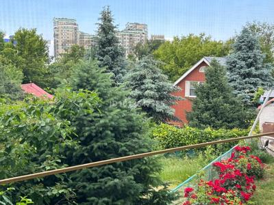 Часть дома · 5 комнат · 140 м² · 9.8 сот., Ужгородская 4 — Сатпаева Луганского за 150.3 млн ₸ в Алматы, Медеуский р-н