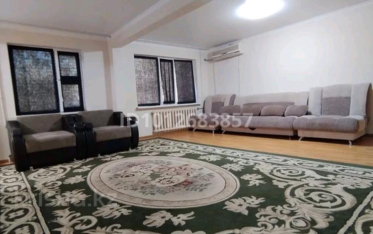 2-комнатная квартира · 70 м² · 1/5 этаж, Микрорайон Мухамеджанова 16 — Микрорайон Мухамеджанова Мира за 15 000 ₸ в Балхаше — фото 2