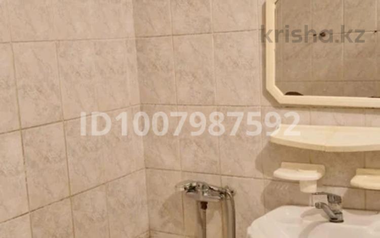 1-бөлмелі пәтер · 35 м² · 3/5 қабат, Мкр Акмешит (Западная ) — Школа 9 и 136, бағасы: 70 000 ₸ в  — фото 17