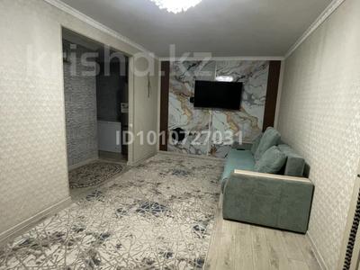 2-комнатная квартира · 47.1 м² · 4/5 этаж, Майкудук, 12й микрорайон 22 — рынок Горнияк за 10.5 млн 〒 в Караганде, Алихана Бокейханова р-н