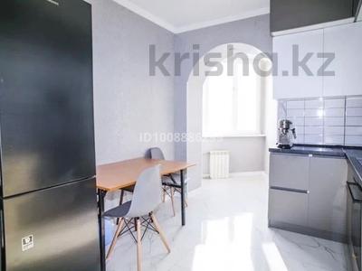 2-бөлмелі пәтер · 60 м² · 9/9 қабат, Самал-2 ш/а. 30, бағасы: 390 000 ₸ в Алматы, Медеуский р-н