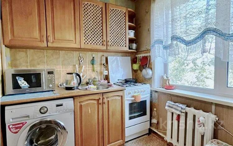 3-комнатная квартира · 44 м² · 5/5 этаж, мкр Новый Город, Абдирова 28\2 за 14.5 млн ₸ в Караганде, Казыбек би р-н — фото 5