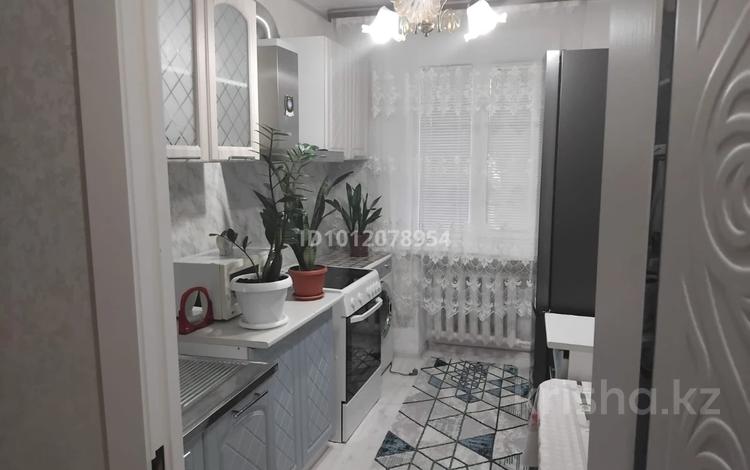 3-комнатная квартира · 64.5 м² · 5/5 этаж, Тохтарова 4 за 15 млн ₸ в Алтае — фото 2