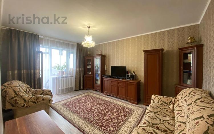 3-бөлмелі пәтер · 81 м² · 3/10 қабат, Юго-Восток ш/а., ул Сарыарка, бағасы: 32 млн ₸ в Караганде, Казыбек би р-н — фото 2