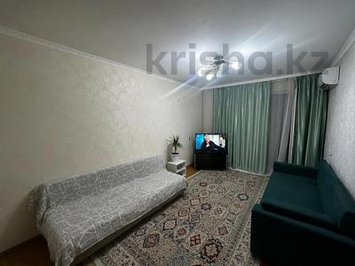 1-бөлмелі пәтер · 35 м² · 4/10 қабат, 2 ш/а., 101 стрелковой бригады, бағасы: 13 млн ₸ в Актобе, мкр 8