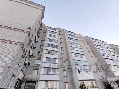 2-комнатная квартира, 53.7 м², 9/9 этаж, кизатова 5н за ~ 18.8 млн 〒 в Петропавловске