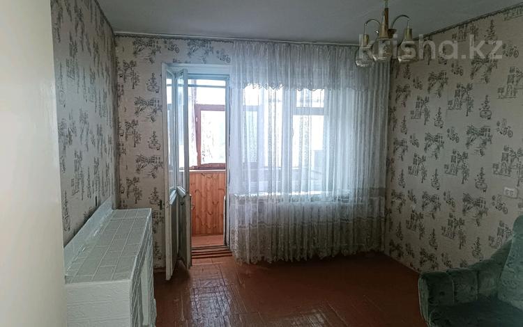 2-комнатная квартира · 44 м² · 3/5 этаж, 4 микрорайон 17 за 6.3 млн 〒 в Лисаковске — фото 2