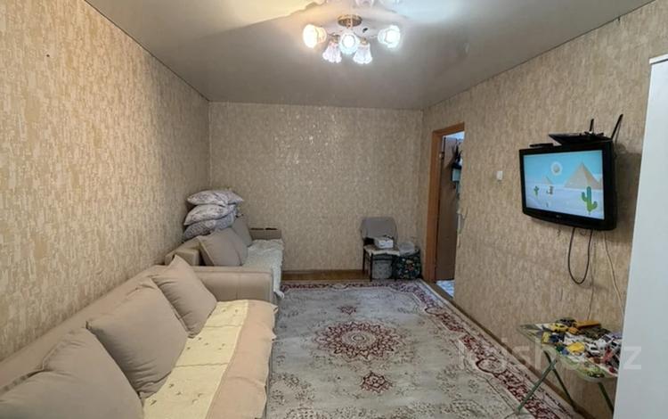 1-бөлмелі пәтер · 32 м² · 1/5 қабат, 5 мкр 13 А, бағасы: 13 млн 〒 в Конаеве — фото 2