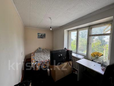 2-комнатная квартира · 41.25 м² · 3/5 этаж, Вострецова 6 за 10.7 млн 〒 в Усть-Каменогорске