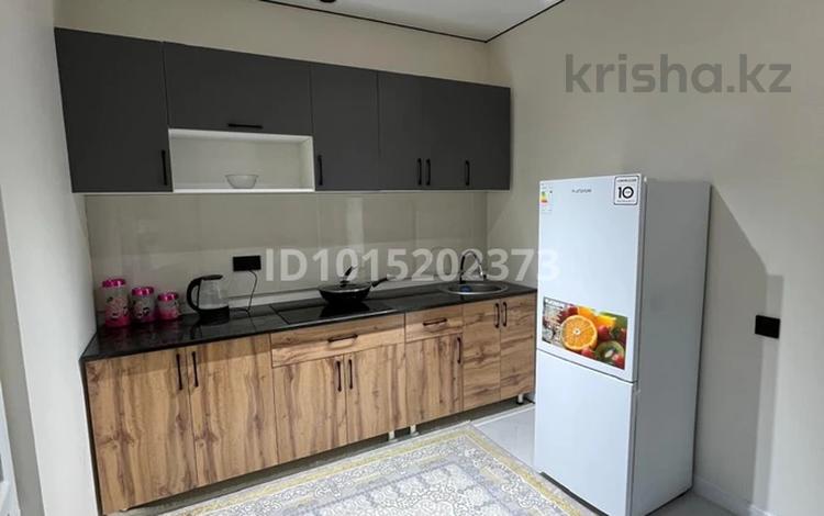 1-комнатная квартира · 48 м² · 7/16 этаж, мкр Шымсити, К. Толеметова 83 за 200 000 ₸ в Шымкенте, Абайский р-н — фото 2