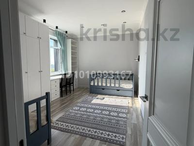 3-комнатная квартира · 80 м² · 9/12 этаж, Ходжанова 57/5 — Ходжанова Аль фараби за 600 000 ₸ в Алматы, Бостандыкский р-н