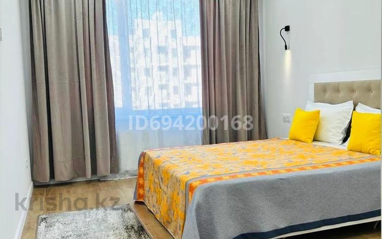 2-комнатная квартира · 50 м² · 10/12 этаж, Райымбека 210/5, блок7 — Ауэзова-гоголя за 350 000 ₸ в Алматы, Алмалинский р-н — фото 2