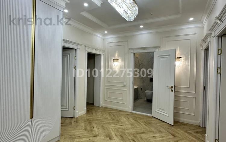 3-бөлмелі пәтер · 100 м² · 4/16 қабат, ул. Каныша Сатпаева 133/6, бағасы: 105 млн ₸ в Алматы, Бостандыкский р-н — фото 12