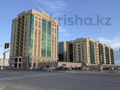 3-комнатная квартира · 116 м² · 7/12 этаж, Нажимеденова 34/2 — Жумабаева за 42.5 млн ₸ в Астане, Сарайшык р-н