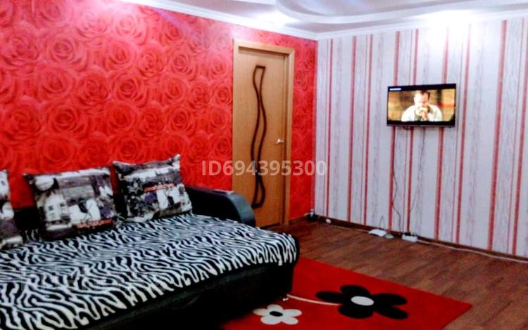 2-комнатная квартира · 56 м² · 6/9 этаж, мкр Новый Город, Абдирова 15 — Ерубаева за 1 000 ₸ в Караганде, Казыбек би р-н — фото 2
