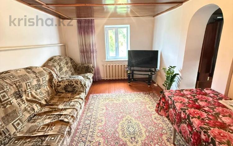Отдельный дом · 3 комнаты · 52 м² · 12 сот., Восточный правый 2428 за 11 млн ₸ в Семее — фото 7