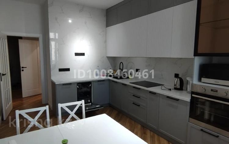 2-бөлмелі пәтер · 70 м² · 5/8 қабат, Мангилик Ел 51/2, бағасы: 380 000 ₸ в Астане, Есильский р-н — фото 2
