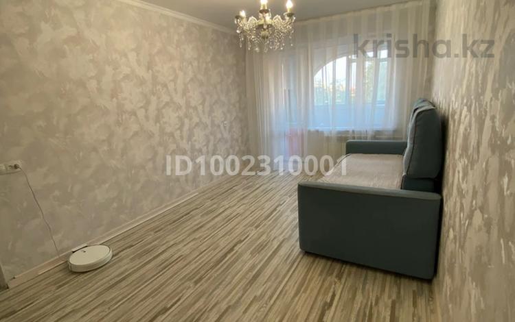 2-комнатная квартира · 51 м² · 4/9 этаж, мкр 8 — Район хлебокомбината за 19.4 млн 〒 в Актобе — фото 2