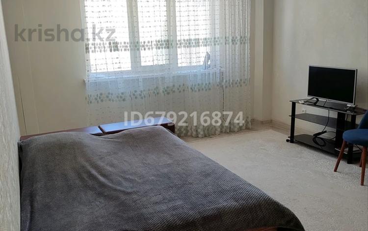 1-комнатная квартира · 50 м² · 5/5 этаж, 17-й мкр 77 за 149 000 ₸ в Актау — фото 10