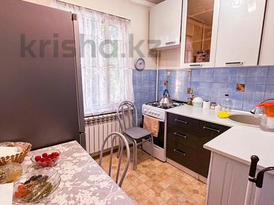 3-бөлмелі пәтер, 58 м², 2/5 қабат, Мкр Самал 27, бағасы: 15.5 млн 〒 в Талдыкоргане, мкр Самал