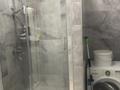 2-бөлмелі пәтер · 90 м² · 5/10 қабат, Сары Арқа ш/а , Кулманова 35, бағасы: 55 млн ₸ в Атырау, мкр Сары Арка — фото 16