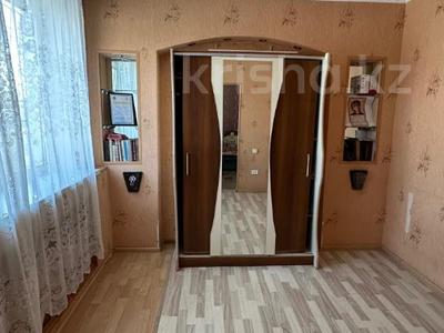 4-комнатная квартира · 60.7 м² · 2/5 этаж, Назарбаева 20 за 18.6 млн ₸ в Павлодаре