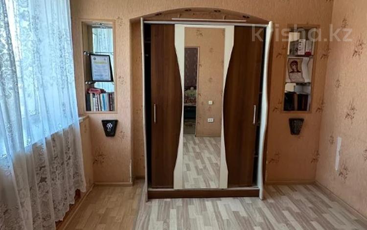 4-комнатная квартира · 60.7 м² · 2/5 этаж, Назарбаева 20 за 18.6 млн ₸ в Павлодаре — фото 6