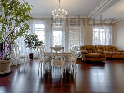 Отдельный дом · 5 комнат · 380 м² · 7 сот., Кармысова 86 а за 350 млн ₸ в Алматы, Медеуский р-н
