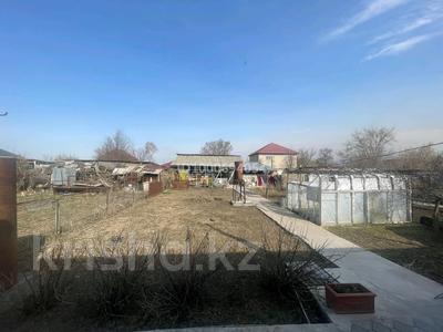 Үйдің бір бөлігі · 4 бөлме · 78 м² · 6 жүзд., Курмангазы 23/1, бағасы: 25 млн ₸ в Енбекши (Карасайский район)