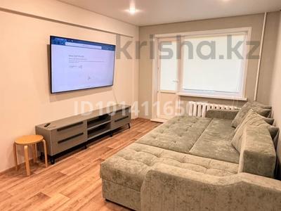 2-комнатная квартира · 45 м² · 2/5 этаж, 30й гвардейской дивизии 8 — 45 аптека за 15 000 ₸ в Усть-Каменогорске