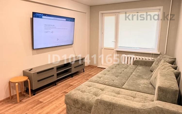 2-комнатная квартира · 45 м² · 2/5 этаж, 30й гвардейской дивизии 8 — 45 аптека за 15 000 ₸ в Усть-Каменогорске — фото 2