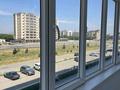 5-бөлмелі пәтер · 140 м² · 3/9 қабат, Казыбек Би 5, бағасы: 58.5 млн ₸ в Усть-Каменогорске — фото 11