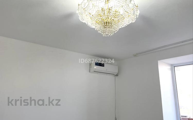 1-комнатная квартира · 43 м² · 3/9 этаж, мкр Береке 22 за 12 млн ₸ в Атырау — фото 8