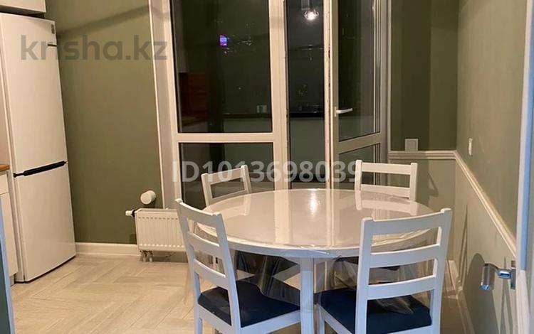 1-комнатная квартира · 42 м² · 11/12 этаж, Абикен Бектуров 1 за 32 млн ₸ в Астане, Есильский р-н — фото 2