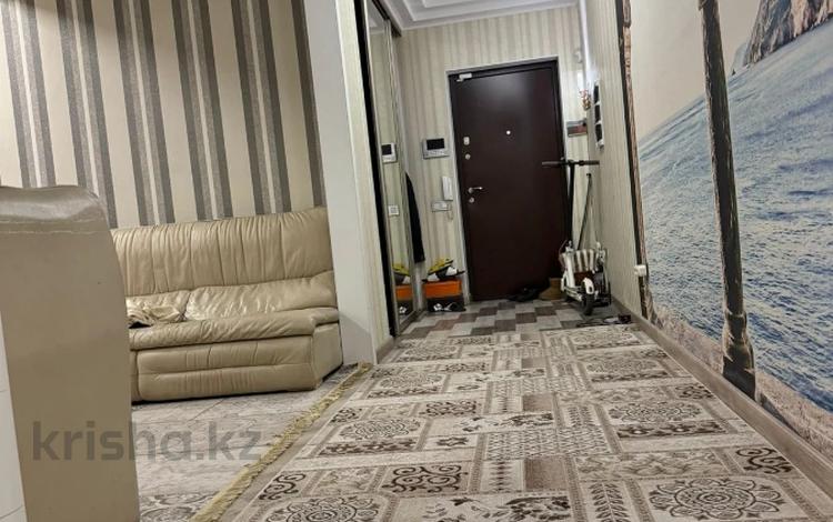 3-комнатная квартира · 120 м² · 4/12 этаж, Жамакаева за 70 млн ₸ в Алматы, Ауэзовский р-н — фото 2