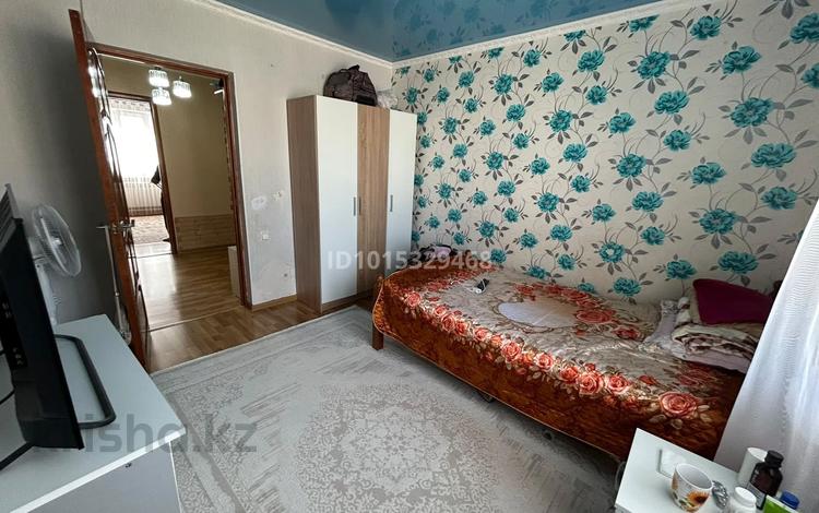 3-бөлмелі пәтер · 75 м² · 2/2 қабат, Геолог -ш/а., Аккулова 22 — Аккулова, бағасы: 160 000 ₸ в Атырау, мкр Геолог — фото 2