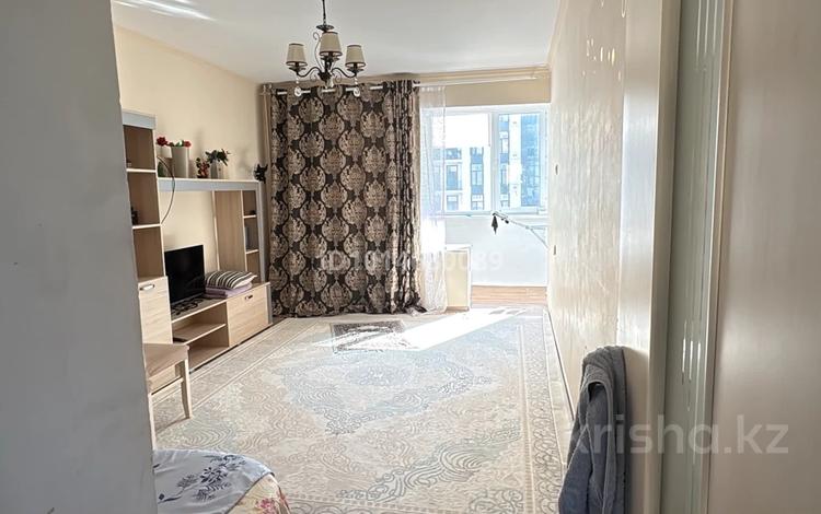 2-комнатная квартира · 52 м² · 6/9 этаж, 14-й мкр, 14-ш/а. 34 а за 14 млн ₸ в Актау — фото 2